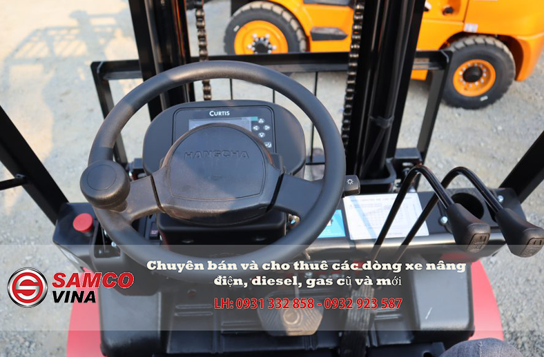 sua chua xe nang bi loi dien