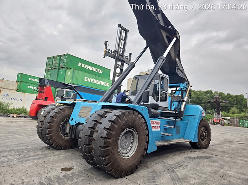 reachstacker SMV Konecranes 45ton
